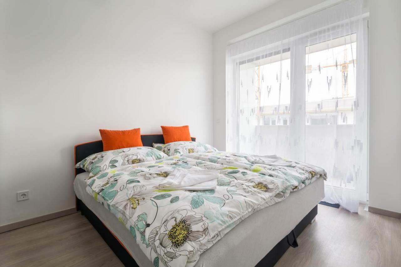 Bpr Chic White Home With Terrace & A/C & Garage 부다페스트 외부 사진