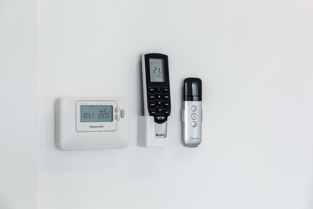 Bpr Chic White Home With Terrace & A/C & Garage 부다페스트 외부 사진